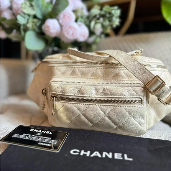 Price is FIRM✨Chanel All About Waist bumbag - Picture 15 of 16